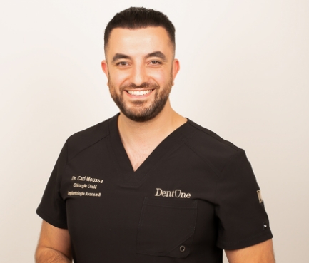 Dr. Carl Moussa 